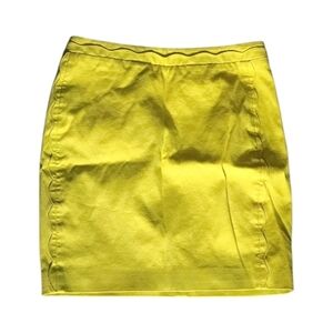 Banana Republic Scalloped Mini Skirt, Size 2